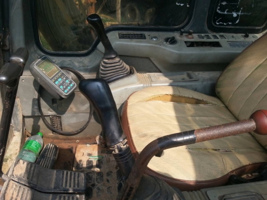 ขายKOMATSU PC120-5 อิมวอย สภาพสวยพร้อมใช้ ราคาต่อรองได้ ติดต่อได้ที่คุณ อ๊อฟ พิจิตร 086-737-9991 ขายKOMATSU PC120-5 อิมวอย สภาพสวยพร้อมใช้ ราคาต่อรองได้ ติดต่อได้ที่คุณ อ๊อฟ พิจิตร 086-737-9991