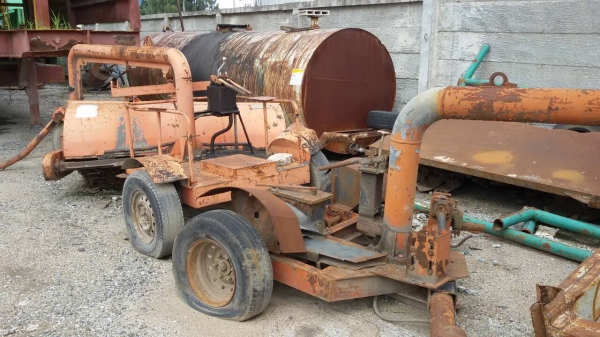 ขายรถไม้กวาด 2คัน สภาพพร้อมใช้ ติดต่อได้ที่คุณ อ๊อฟพิจิตร 086-737-9991