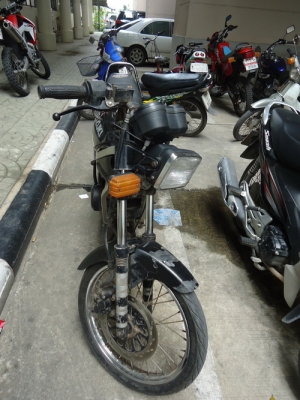 Suzuki RGV150