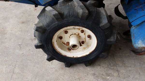 รถไถเดินตาม ISEKI 5 แรง เก่าญี่ปุ่น เครื่องยนต์ติดง่าย สภาพดีพร้อมใช้งาน รถไถเดินตาม ISEKI 5 แรง เก่าญี่ปุ่น เครื่องยนต์ติดง่าย สภาพดีพร้อมใช้งาน