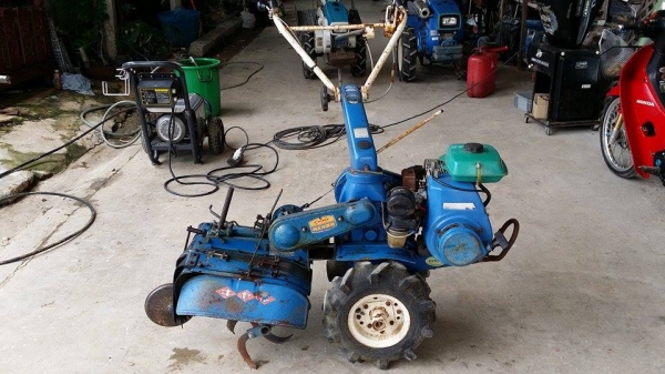 รถไถเดินตาม ISEKI 5 แรง เก่าญี่ปุ่น เครื่องยนต์ติดง่าย สภาพดีพร้อมใช้งาน รถไถเดินตาม ISEKI 5 แรง เก่าญี่ปุ่น เครื่องยนต์ติดง่าย สภาพดีพร้อมใช้งาน