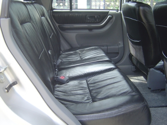 HONDA CRV 2.0 EXi ปี 2000 มือเดียวออกห้างสภาพดีมากๆ