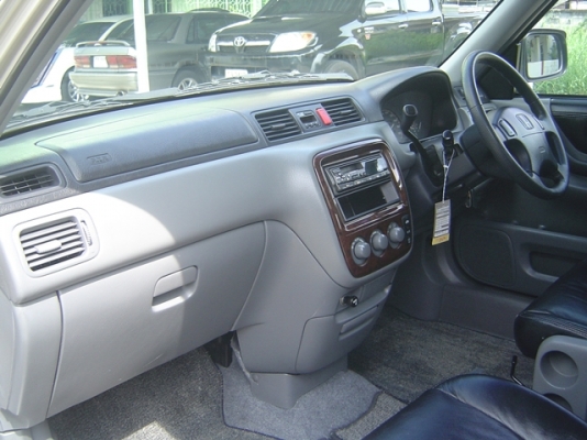 HONDA CRV 2.0 EXi ปี 2000 มือเดียวออกห้างสภาพดีมากๆ