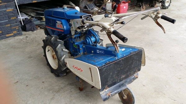 รถไถเดินตาม ISEKI  7 แรง  เก่าญี่ปุ่น   เครื่องยนต์ติดง่าย  สภาพดีพร้อมใช้งาน