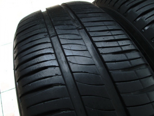ขายยาง MICHELIN XM2 185-60-15 ปี12 ดอกหนาๆสวยๆ (1ชุด)