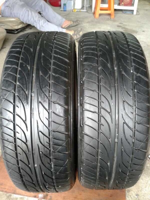 ขายยาง215/55/17ปี13 1คู่2700