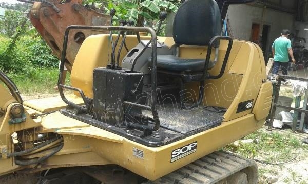 รถแบคโฮ KOMATSU PC20 รุ่น 7 รถแบคโฮ KOMATSU PC20 รุ่น 7