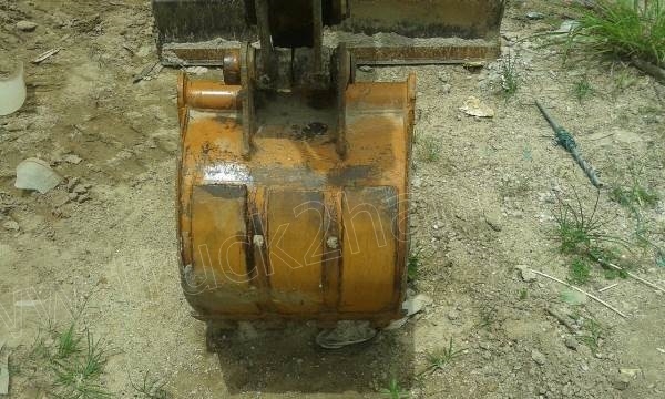 รถแบคโฮ KOMATSU PC20 รุ่น 7 รถแบคโฮ KOMATSU PC20 รุ่น 7