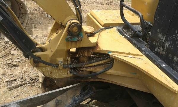 รถแบคโฮ KOMATSU PC20 รุ่น 7 รถแบคโฮ KOMATSU PC20 รุ่น 7