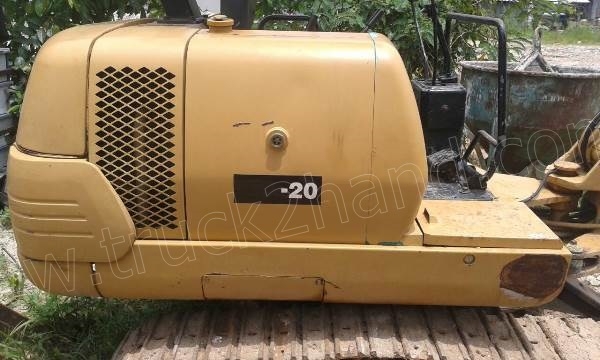 รถแบคโฮ KOMATSU PC20 รุ่น 7 รถแบคโฮ KOMATSU PC20 รุ่น 7