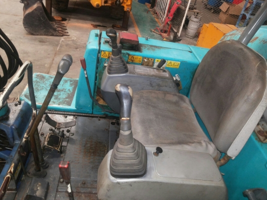 Kubota K-040 สนใจโทร 083 081 2889 ฟ้า