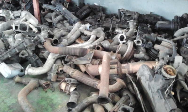 ขายอะไหล่เก่ารถ10ล้อทุกยี่ห้อ