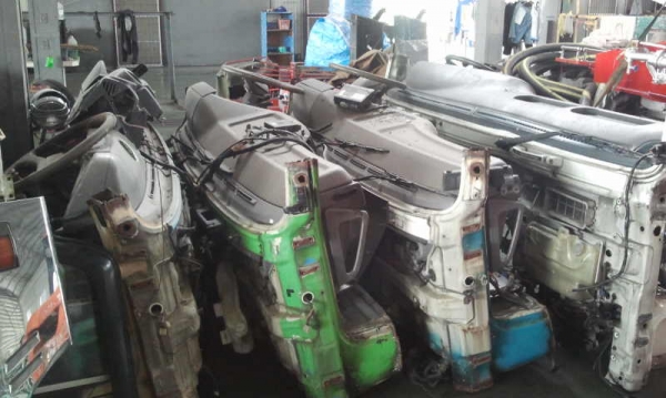 ขายอะไหล่เก่ารถ10ล้อทุกยี่ห้อ