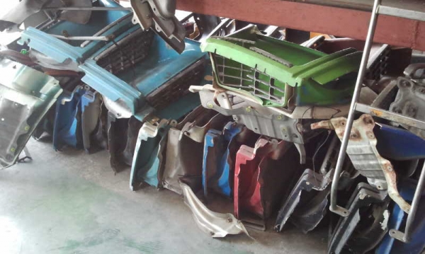 ขายอะไหล่เก่ารถ10ล้อทุกยี่ห้อ