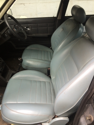 Peugeot 305 ชุดแต่งรอบคันหายาก รถขับได้ แอร์เย็น มีเล่ม Peugeot 305 ชุดแต่งรอบคันหายาก รถขับได้ แอร์เย็น มีเล่ม