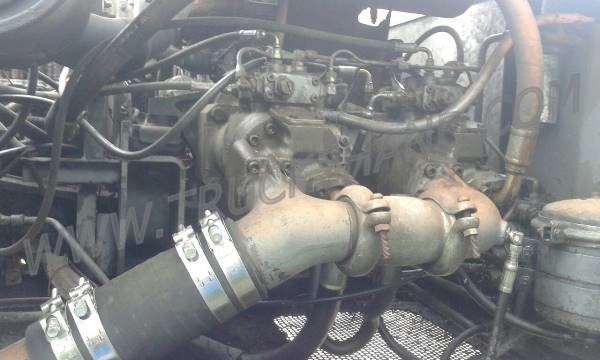 รถแบคโฮ HITACHI EX200 รุ่น 1สภาพพร้อมใช้ รถแบคโฮ HITACHI EX200 รุ่น 1สภาพพร้อมใช้