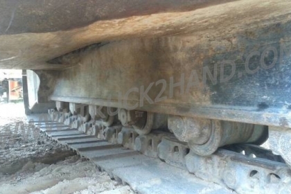 รถแบคโฮ HITACHI EX200 รุ่น 1สภาพพร้อมใช้ รถแบคโฮ HITACHI EX200 รุ่น 1สภาพพร้อมใช้