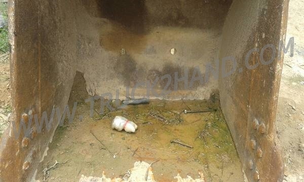 รถแบคโฮ HITACHI EX200 รุ่น 1สภาพพร้อมใช้ รถแบคโฮ HITACHI EX200 รุ่น 1สภาพพร้อมใช้