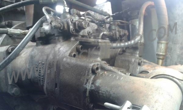 รถแบคโฮ HITACHI EX200 รุ่น 1สภาพพร้อมใช้ รถแบคโฮ HITACHI EX200 รุ่น 1สภาพพร้อมใช้