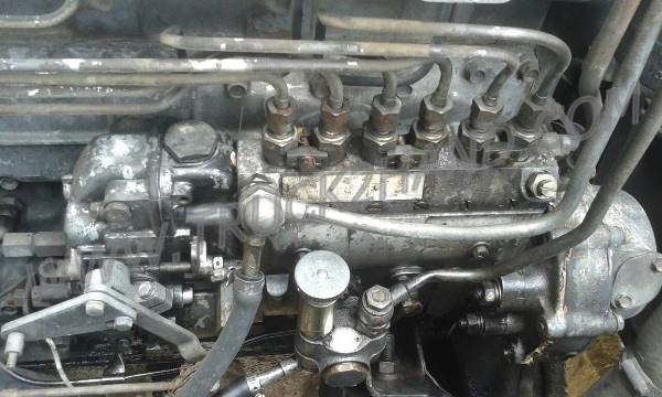 รถแบคโฮ HITACHI EX200 รุ่น 1สภาพพร้อมใช้ รถแบคโฮ HITACHI EX200 รุ่น 1สภาพพร้อมใช้