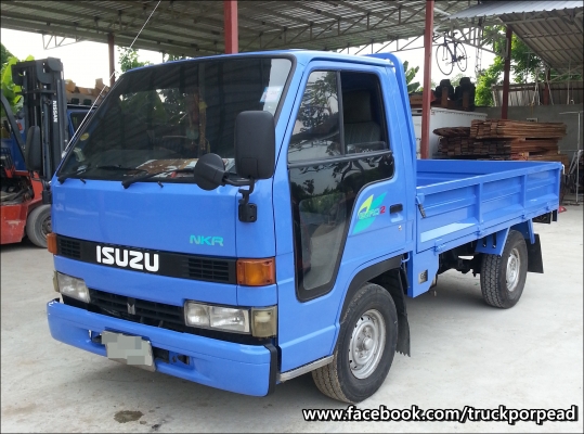 ขายรถ 4 ล้อ ไม่ติดเวลา..........