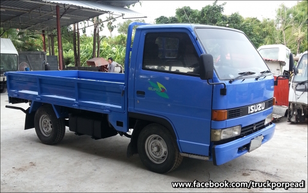 ขายรถ 4 ล้อ ไม่ติดเวลา..........