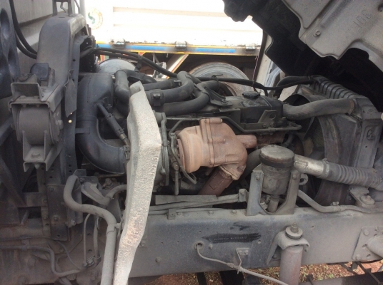 ขายISUZU 10ล้อ DECA(2เพลาถอดเหลือเพลาเดียว) เครื่อง 195แรง โบอินเตอร์ ยางดี ครัทซีสวย แอร์เย็น รถสวย พร้อมใช้งาน ขาย 890,000 บาท