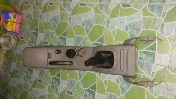 คอนโซนกลางไทรทัน