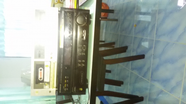 คอนโซนกลางไทรทัน