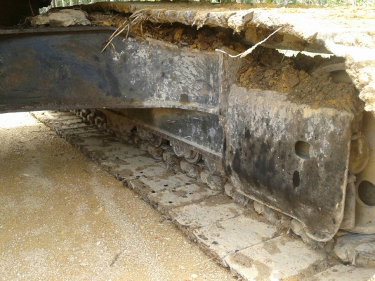 ลดราคา 1050000 KOMATSU PC200-6 เครื่องดี เอกสารอินวอย ปั๊มแรง พร้อมใช้งาน ราคาต่อรองได้ สนใจโทร.087-2976734