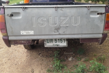 ขาย รถ isuzu KB2500 แค็ป สภาพดี คัสซีสวย รถพร้อมใช้ เอกสารพร้อมโอน 68000