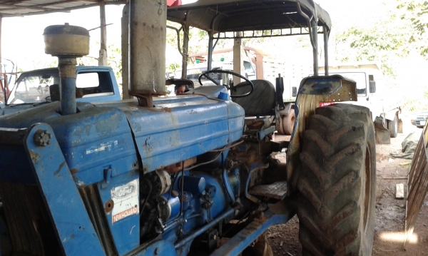 ขายฟอร์ดT1พร้อมอุปกรณ์ ดันหน้า หาง3 CMT