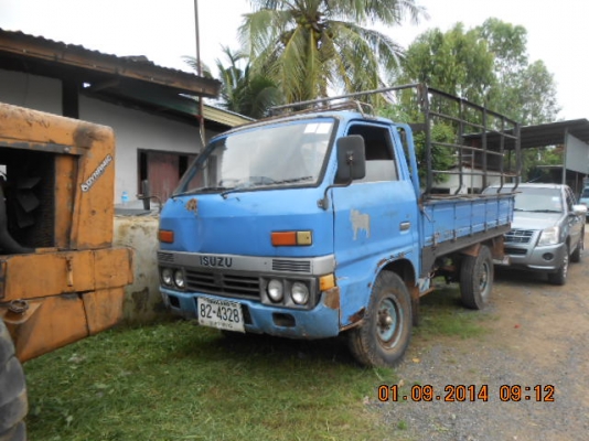 ขาย  4 ล้อกลาง  อีซูสุ  เครื่อง  74