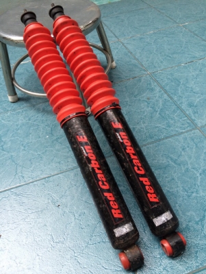 โช้คหน้า RANCHO RS9000 XL ปรับได้9ระดับ หลังRED CARBON E ใส่ฟอร์จูนเนอร์ ถูกๆครับ