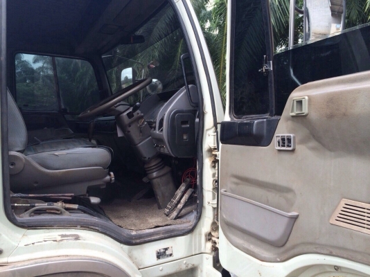 ขายรถ10ล้อดั้ม HINO FM3HNLA เครื่อง 195 แรงม้า สนใจโทร 081-9701072