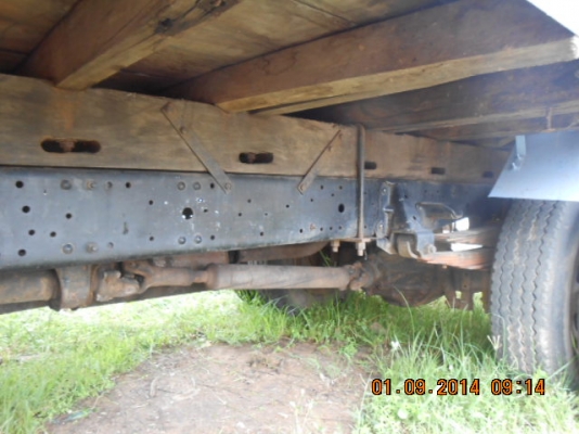 ขาย6ล้อ  อีซูสุ  120   ปี40    ยาว  4.30