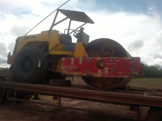 ขายด่วน  รถบดล้อยาง DINAPAC    10ตัน  2เพลา  พร้อมใช้งาน