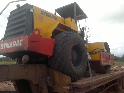 ขายด่วน  รถบดล้อยาง DINAPAC    10ตัน  2เพลา  พร้อมใช้งาน