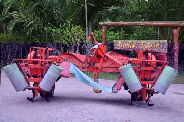 ขาย โรตารี่ ตีดิน สภาพสวยเดิมจากญี่ปุ่น ยังไม่เคยใช้งานในไทย 16,000เท่านั้น