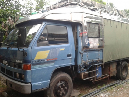 ขาย6ล้อ อีซูซุ NPRปี37สภาพเดิมๆๆสีโรงงาน วิ่งขายของตลาดนัด เดืดๆๆแชชซีสวย เครื่องแน่น พร้อมหลังคา สภาพสวยเดิมห้าง เอกสารพร้อมโอน ภายในสวย วิ่งน้อย