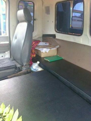 **520,000 บ.ต่อรอง**<ถูกๆจัดให้ ร่วมสู้ด้วยกัน พี่น้องครับ !!>>ขาย10ล้อเพลาเดียวท้ายลาดขึ้นแบคโฮ200 ISUZU ROCKY  วางเครื่อง HINO HO7C-185แรง เครื่องเกียร์HINO เครื่องแน่น แห้ง แรงดี เกียร์ดี ไม่มีหลุด ช่วงล่างเพลาเดียวเดิม คัสซีสวยๆ เดิม ไ