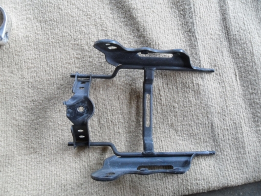 อะหลั่ย CB400 มากมายหลายอย่าง ส่งได้ทั่วไทยครับ อะหลั่ย CB400 มากมายหลายอย่าง ส่งได้ทั่วไทยครับ