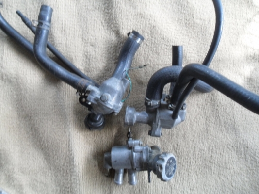 อะหลั่ย CB400 มากมายหลายอย่าง ส่งได้ทั่วไทยครับ อะหลั่ย CB400 มากมายหลายอย่าง ส่งได้ทั่วไทยครับ