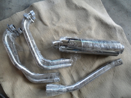 อะหลั่ย CB400 มากมายหลายอย่าง ส่งได้ทั่วไทยครับ อะหลั่ย CB400 มากมายหลายอย่าง ส่งได้ทั่วไทยครับ