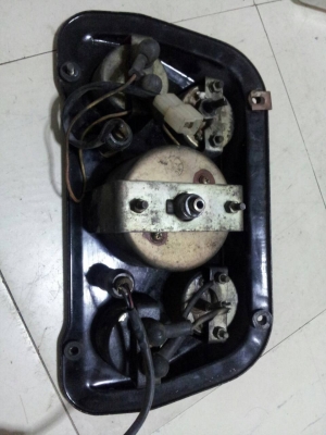 เรือนไมล์จิ๊ปสวยๆๆ มี 2 อัน เรือนไมล์จิ๊ปสวยๆๆ มี 2 อัน