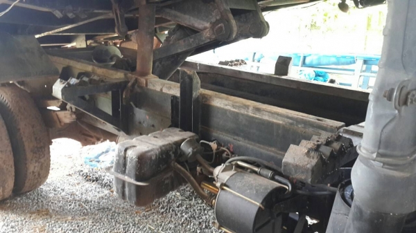 ขาย6ล้อดัมพ์ ดิน อีซูซุ185 แอร์เย็น พ.เพาเวอร์ แชชซีสวย  เฟืองท้ายใหญ่ เครื่องดี เกียร์ร็อคหน้าลาย สภาพพร้อมลุยงาน