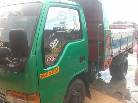 **435,000 บ.ต่อรอง**ขาย6ล้อดั้ม3คิวประกอบสวยๆ ISUZU NKR66L 4HF1-135HP หัวการ์ตูน ปี48 เครื่อง 4HF-135แรงฝาดำ แน่นๆ แห้งๆ แรงดี ไม่เยิ้ม เกียร์สั้นเข้าง่ายไม่มีหลุด ช่วงล่าง 5น็อต หน้า-หลัง คานหน้ารถบรรทุก แหนบข้าง แล้ว คัสซีสวยเดิม ไม่ปะไม่ดาม ไม่มีบวม กร