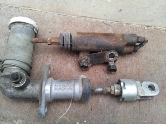 ชุดปั๊มครัช บน จิ๊ปมิตซู