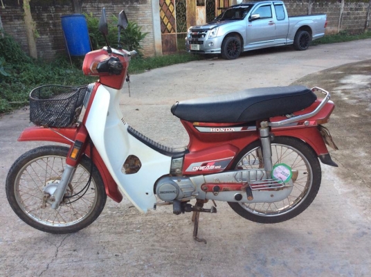 ดรีมคุรุสภาทะเบียนโอนสภาพประกวดเดิมๆภาษีขาด2ปีขาย12800บาท