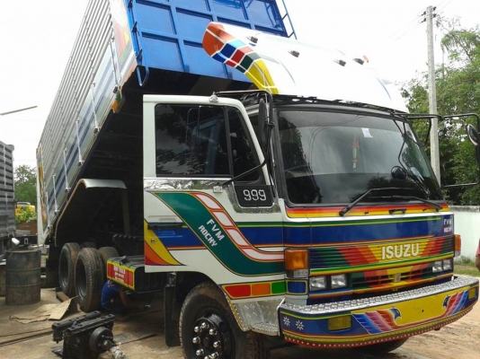 ***ขายแล้วครับขอบคุณ Truck2hand ขายสโลว ยกลงจาก 10ล้อเพลาเดียว ISUZU ROCKY 175 สภาพดี ใช้งานปกติ พร้อมใช้เลย ราคาต่อรองได้นิดหน่อยเด้อ พี่น้องครับ